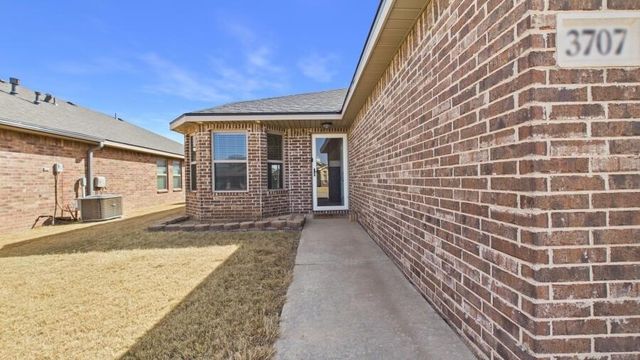 3707 Rochester Avenue, Lubbock, TX 79407