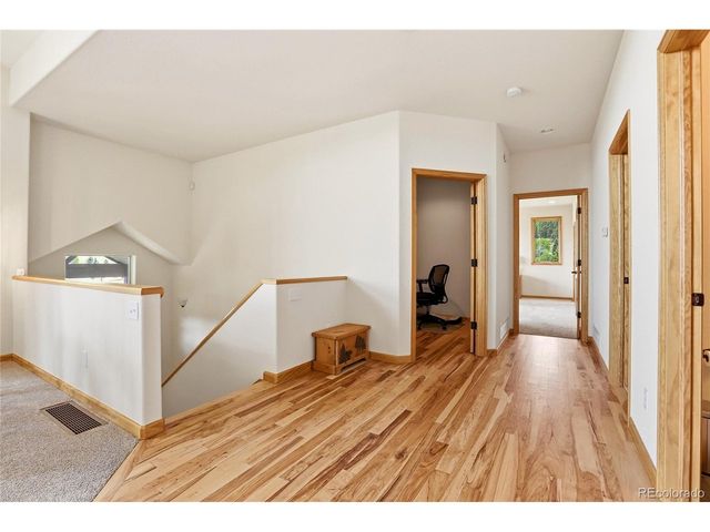 31735 Kiva Ln, Evergreen, CO 80439