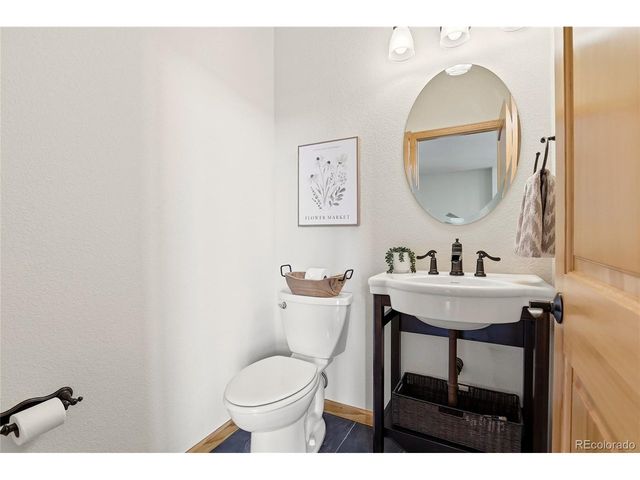 31735 Kiva Ln, Evergreen, CO 80439
