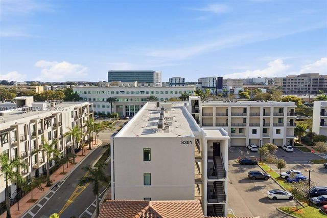 8301 NW 41st St B-407, Doral, FL 33166