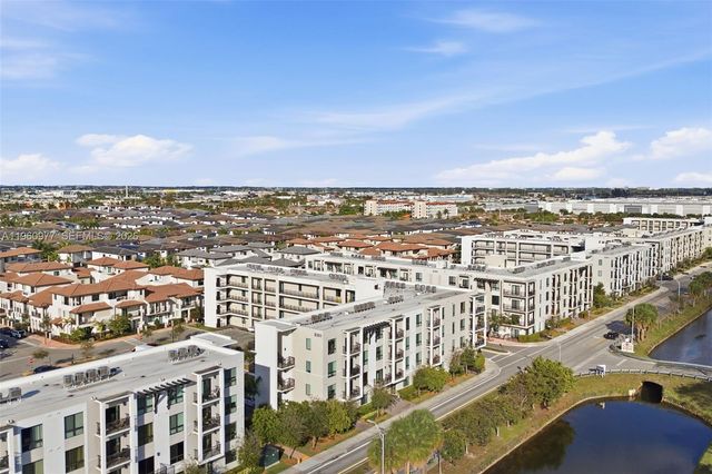 8301 NW 41st St B-407, Doral, FL 33166