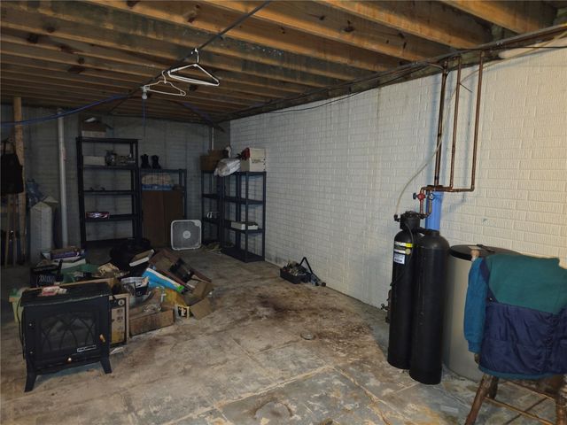 2040 Riverview Street SE, Cedar Rapids, IA 52403