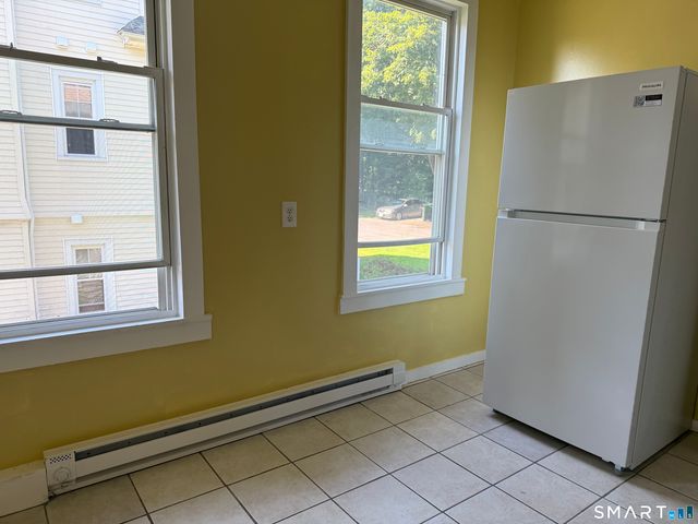 64 Kensington Heights, Meriden, CT 06451