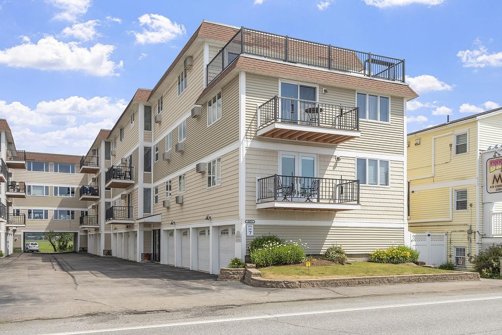 407 Ocean Blvd Unit A11, Hampton, NH 03842