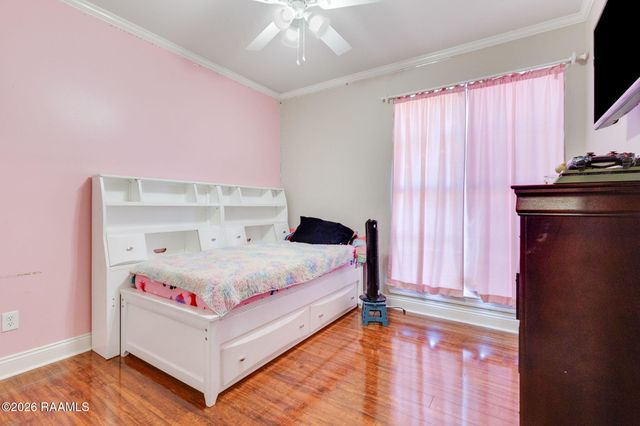 111 Windrush Lane, Lafayette, LA 70506