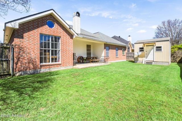 111 Windrush Lane, Lafayette, LA 70506