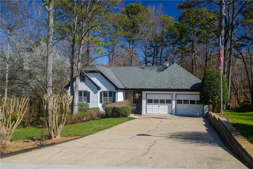 1190 Saint Ives Court, Suwanee, GA 30024