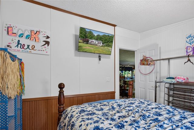 418 Chauga Road, Westminster, SC 29693