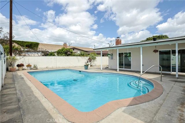 1313 N Crestlane, Anaheim, CA 92805