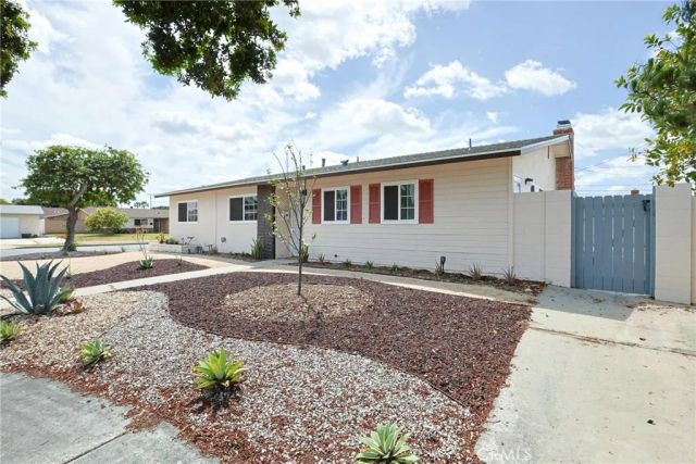 1313 N Crestlane, Anaheim, CA 92805
