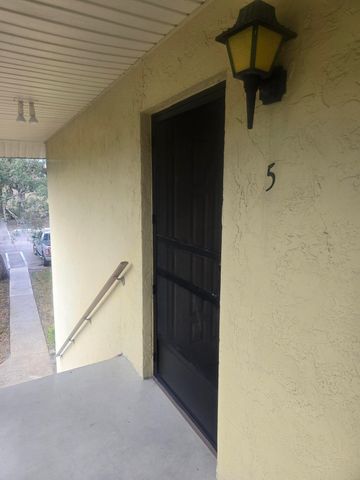 400 18th Street P-5, Vero Beach, FL 32960