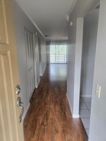 400 18th Street P-5, Vero Beach, FL 32960