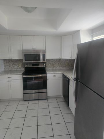 400 18th Street P-5, Vero Beach, FL 32960