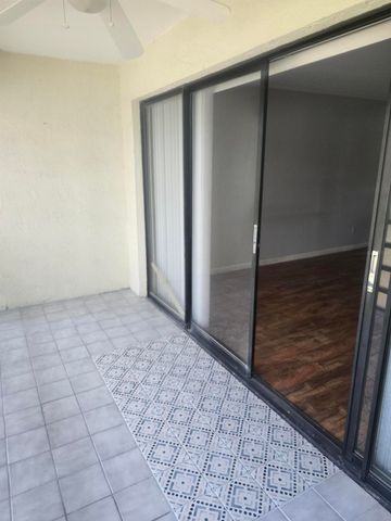 400 18th Street P-5, Vero Beach, FL 32960