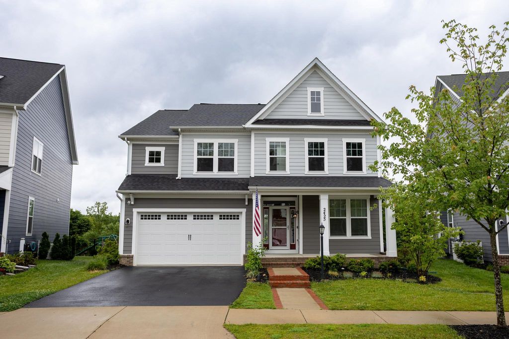 2425 MORGANS POINT DR, Dumfries, VA 22026