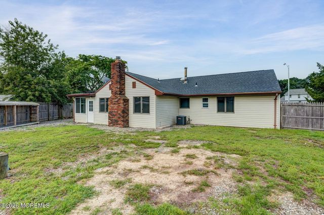 56 Georgetown Boulevard, Barnegat, NJ 08005