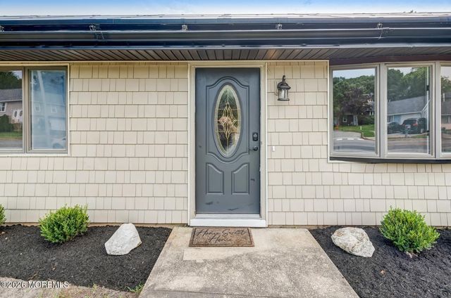 56 Georgetown Boulevard, Barnegat, NJ 08005