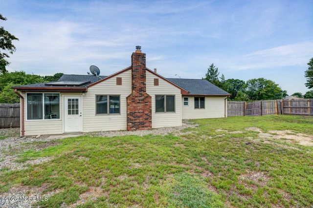 56 Georgetown Boulevard, Barnegat, NJ 08005