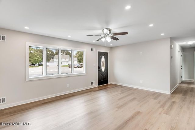 56 Georgetown Boulevard, Barnegat, NJ 08005