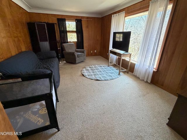 8820 Ohio 15, Defiance, OH 43512