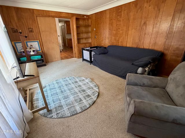 8820 Ohio 15, Defiance, OH 43512