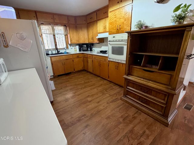 8820 Ohio 15, Defiance, OH 43512