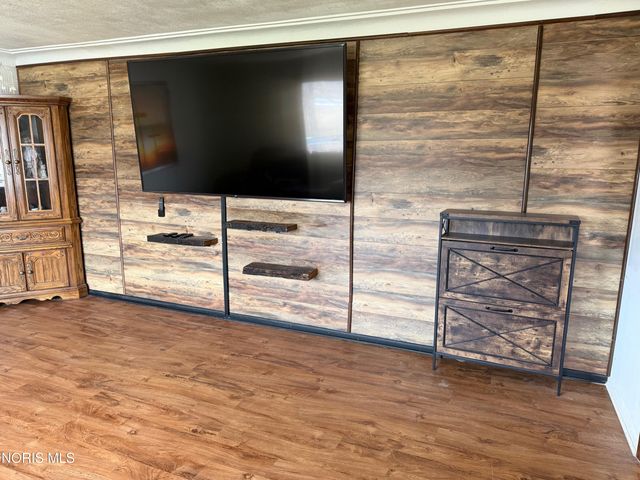 8820 Ohio 15, Defiance, OH 43512