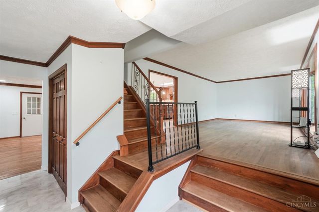 1122 Thornhill Lane, Lawrenceburg, IN 47025