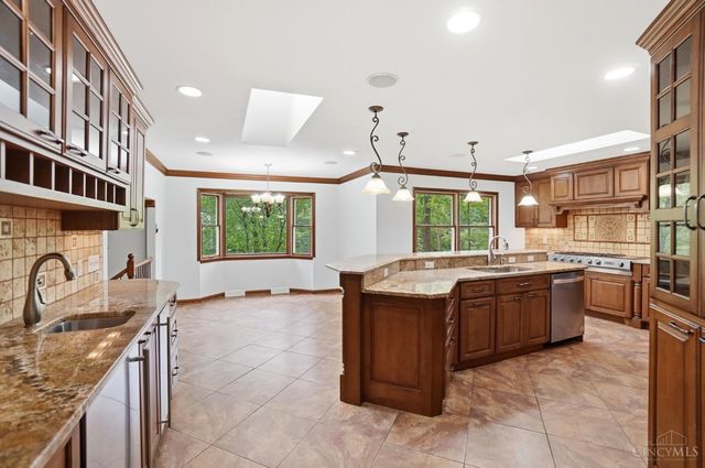 1122 Thornhill Lane, Lawrenceburg, IN 47025