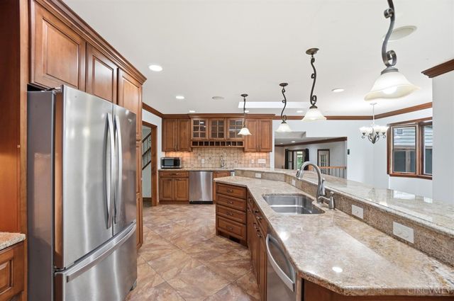 1122 Thornhill Lane, Lawrenceburg, IN 47025