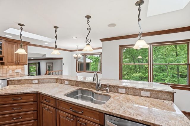 1122 Thornhill Lane, Lawrenceburg, IN 47025