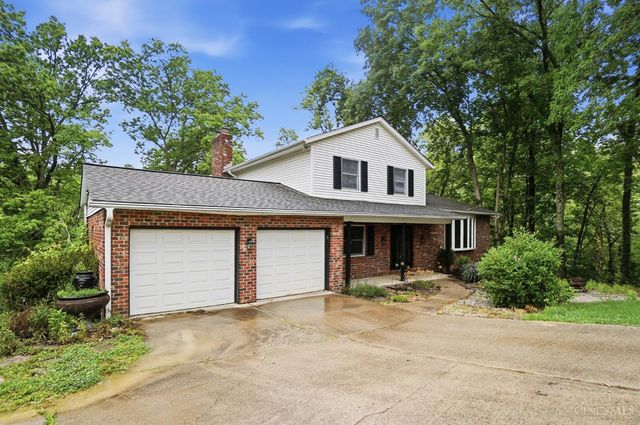 1122 Thornhill Lane, Lawrenceburg, IN 47025