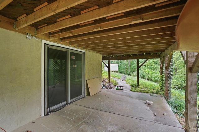 1122 Thornhill Lane, Lawrenceburg, IN 47025