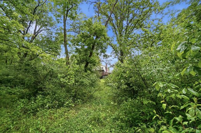 1122 Thornhill Lane, Lawrenceburg, IN 47025