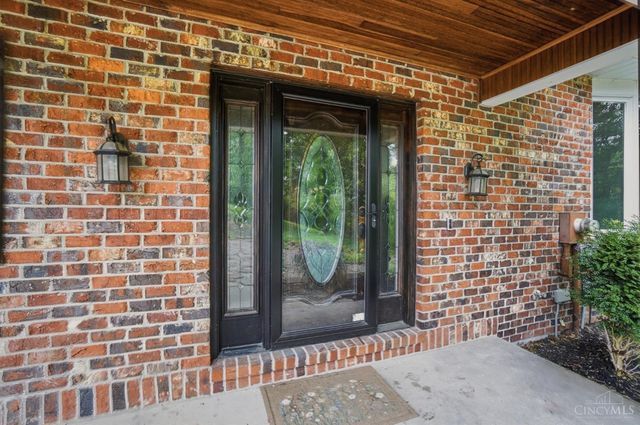 1122 Thornhill Lane, Lawrenceburg, IN 47025