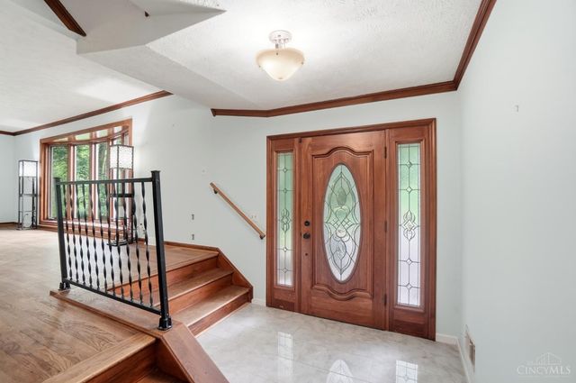 1122 Thornhill Lane, Lawrenceburg, IN 47025