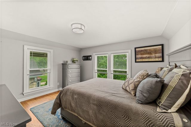 4721 Maple Street, Willoughby, OH 44094