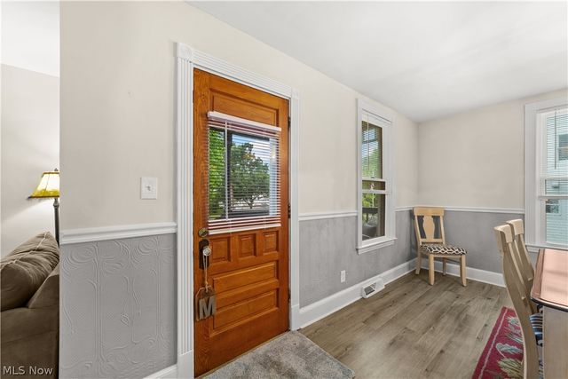 4721 Maple Street, Willoughby, OH 44094