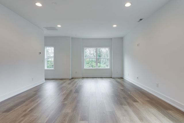 862 W Sharpe Ave Unit 2, Nashville, TN 37206