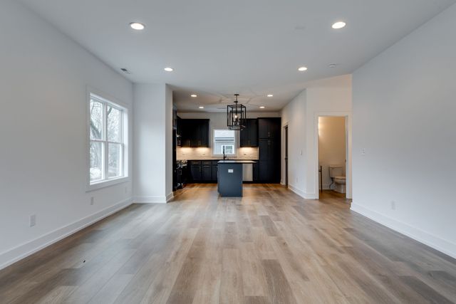 862 W Sharpe Ave Unit 2, Nashville, TN 37206