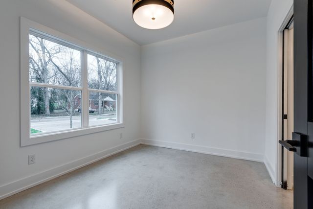 862 W Sharpe Ave Unit 2, Nashville, TN 37206