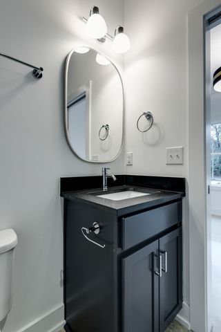862 W Sharpe Ave Unit 2, Nashville, TN 37206