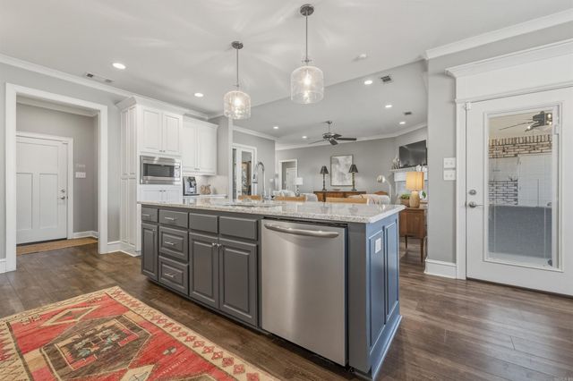 9216 Rapid Water Drive, Sherwood, AR 72120