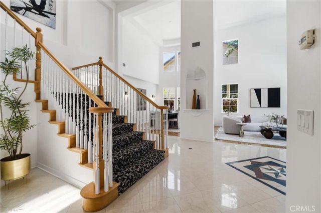 20210 Via Cellini, Porter Ranch, CA 91326