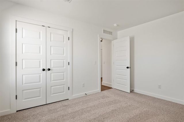 24325 Western Avenue, Washington, OK 73093
