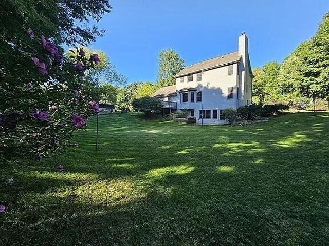 1670 N 7th Street, Kalamazoo, MI 49009