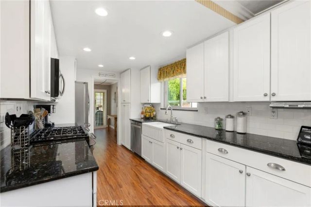 600 Magnolia, La Habra, CA 90631