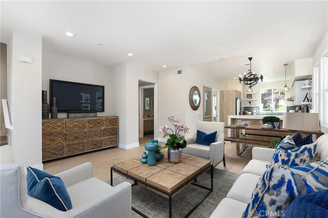 9 Oakmont Lane, Phillips Ranch, CA 91766