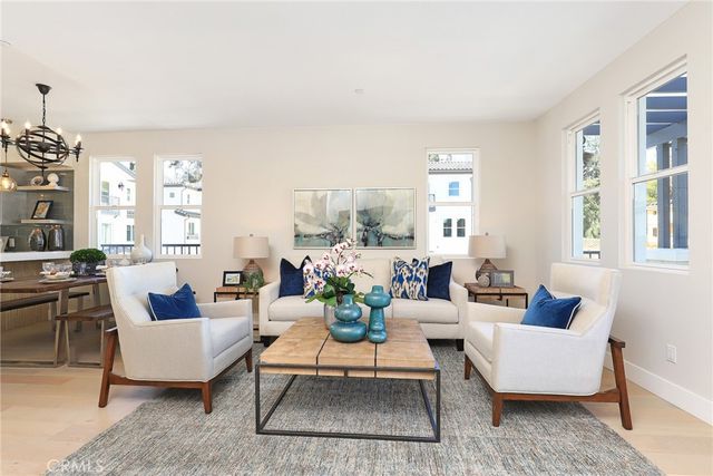 9 Oakmont Lane, Phillips Ranch, CA 91766