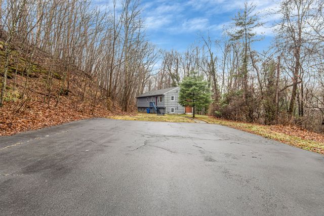 64 Darley Drive, Hamden, CT 06518